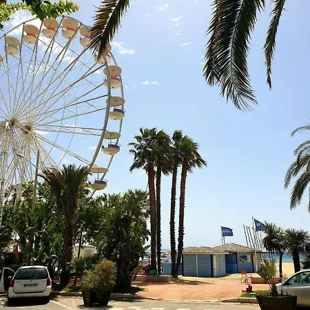 Studio 4 pers à 500m de la Plage de Saint-Clair, 3 étoiles, Parking Inclus, Ménage Offert - FR-1-251-398 Appartement Le Lavandou