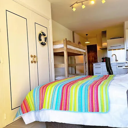 Studio 4 pers à 500m de la Plage de Saint-Clair, 3 étoiles, Parking Inclus, Ménage Offert - FR-1-251-398 * Le Lavandou